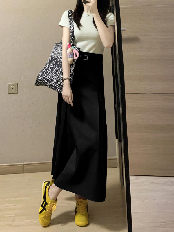 Fustă în linie A din chenille cu elastan, croială tridimensională, Primăvara 2025, stil socialite privat