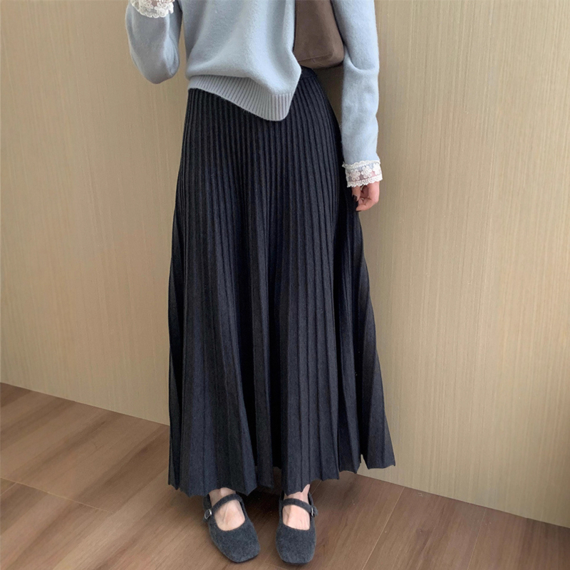 Plisirana midi suknja od akril vlakna, sadržaj 30–50%, srednja duljina, mikroelastičnost, elegantan uredski stil