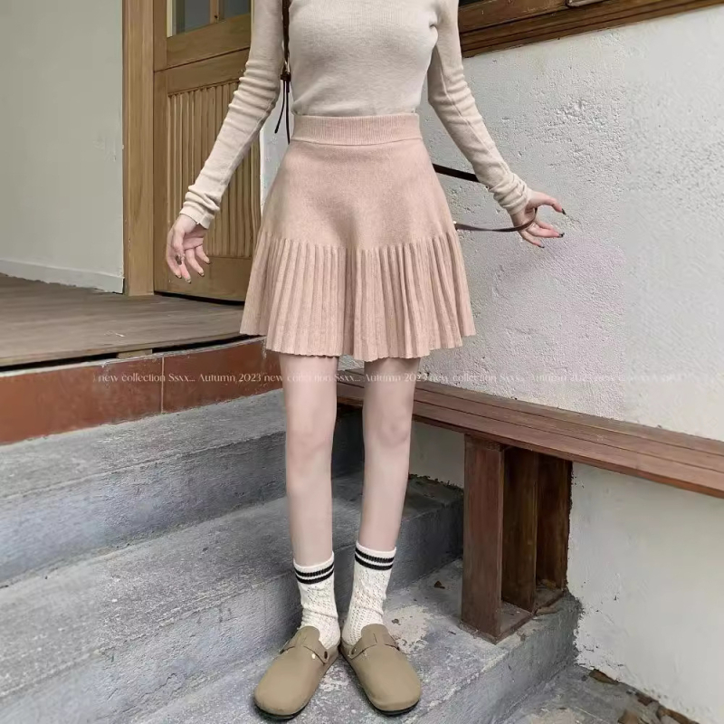 Fustă tricotată pentru femei, plisată, în linie A, mărime plus, amestec viscose-poliester, toamnă 2024