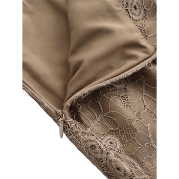 Suknja A-linije od čipke i mreže, visokim strukom, srednja duljina, ljeto 2024