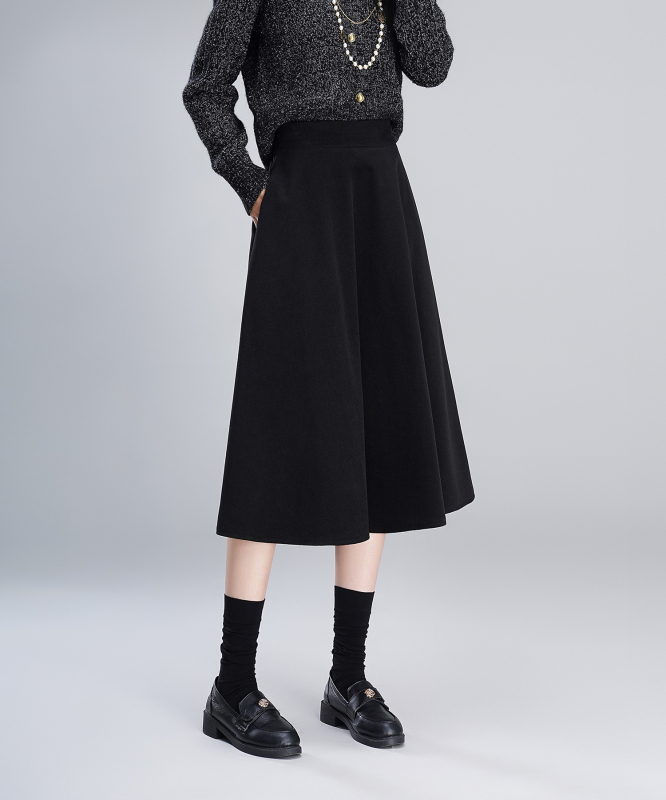 Vunena suknja u Hepburn stilu, A-linija, visok pas, srednja duljina