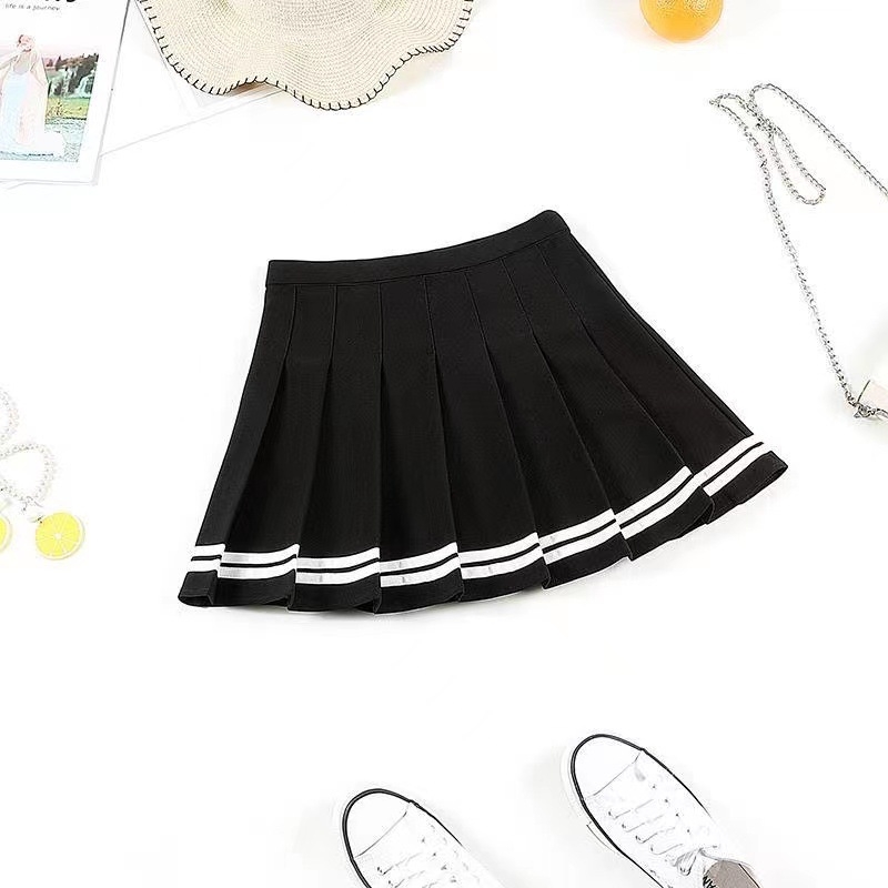 A-linijska plisirana kratka suknja s izšivkom; poliester tkanina s acetatnim vlaknom i spandexom; mikroelastična; ulični hipster stil