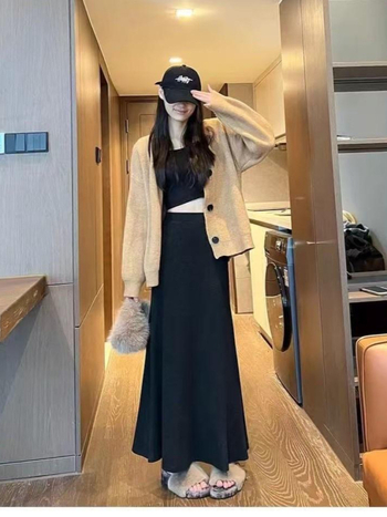 Suknja sirena, duga, visokim strukom, poliester-elastan blend, jesen 2025, casual japansko-korejski stil