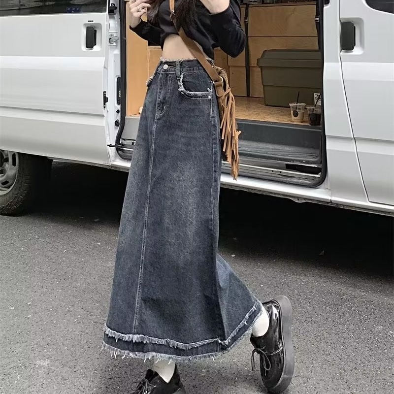 Fustă denim în A-line, midi, talie înaltă, aspect uzat, 50–70% bumbac, finisaj anti-călcare