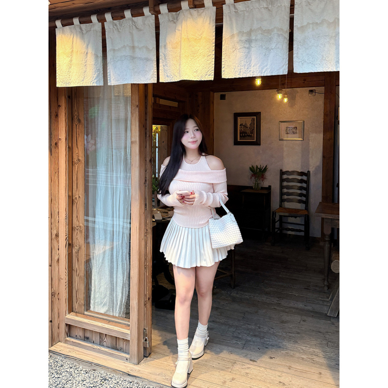 Плетен топ с качулка, вискоза, къс модел, кръгло деколте, рукав тип принцеса