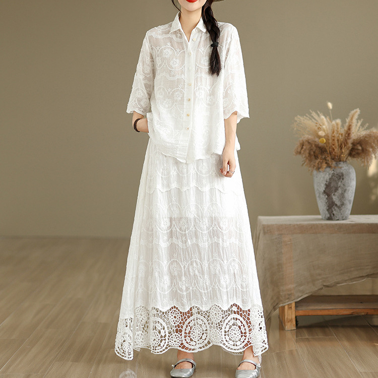 Set de femei: top brodat cu dantelă și fustă lungă evazată, model floral, bumbac, 90–95% bumbac