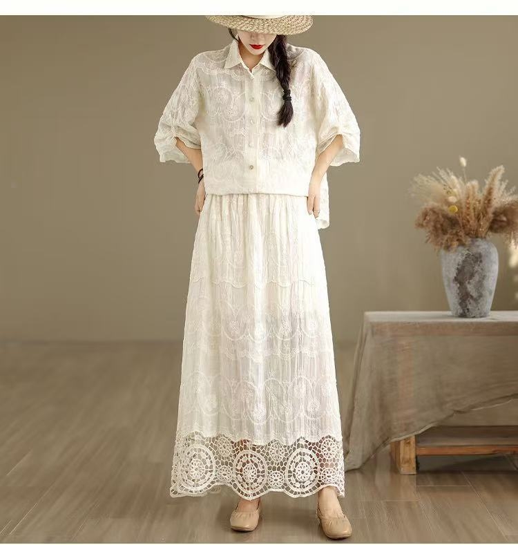 Set de femei: top brodat cu dantelă și fustă lungă evazată, model floral, bumbac, 90–95% bumbac