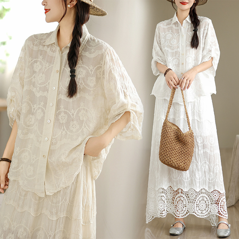 Set de femei: top brodat cu dantelă și fustă lungă evazată, model floral, bumbac, 90–95% bumbac