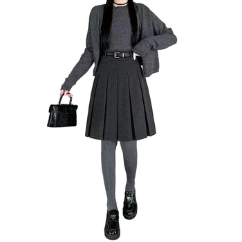 Plisirana midi suknja od pamukasto-mije tkanine, mikroelastična, jesen 2025