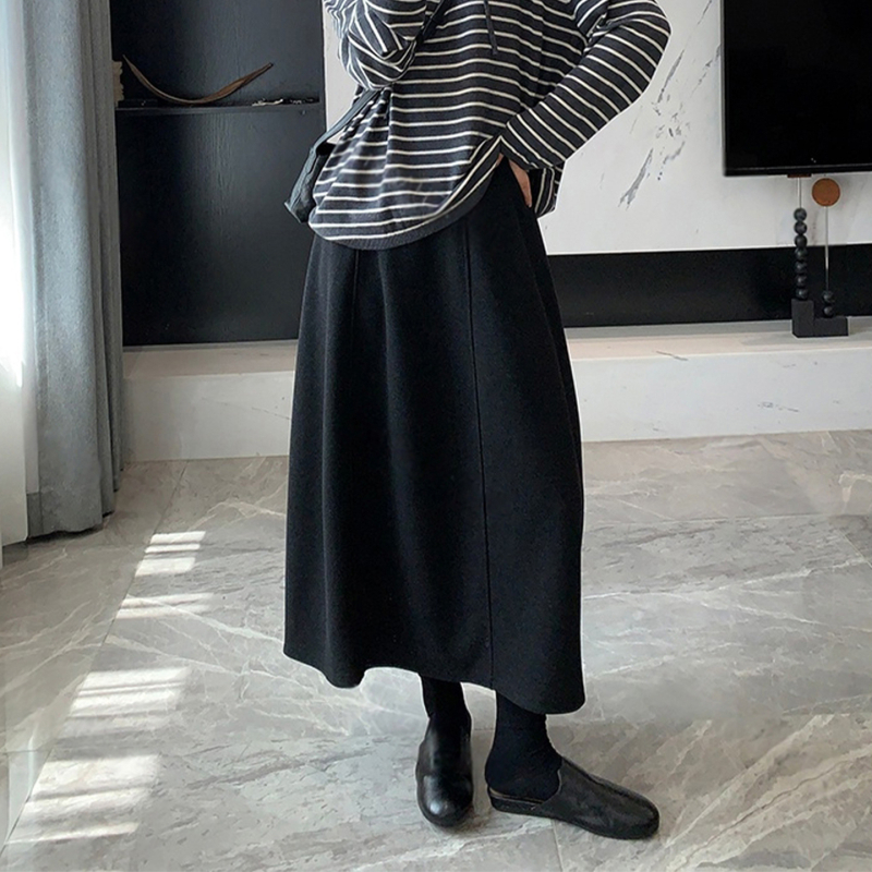 Sukňa bud štýlu, vysoký pás, mini dĺžka, bavlnená zmes s PU 30–50%, strihané šitie