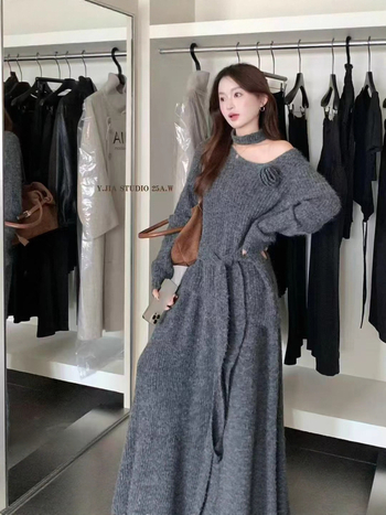 Pletený dvojdielny set: sukňa a sveter, s dlhými rukávmi, stredne dlhá sukňa, elegantný kancelársky štýl, jeseň 2025