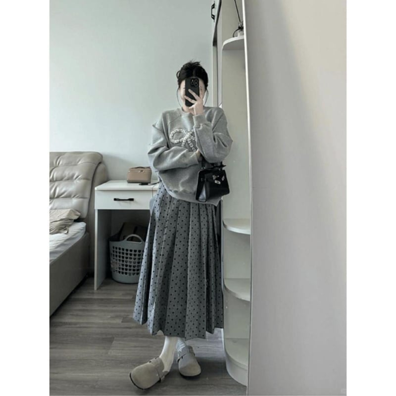 Σετ δύο τεμαχίων: φούτερ με φιόγκο και μακριά μανίκια + φούστα με πιέτες σε πουά, πολυεστέρας, φθινόπωρο 2024, ιαπωνο-κορεατικό casual στυλ