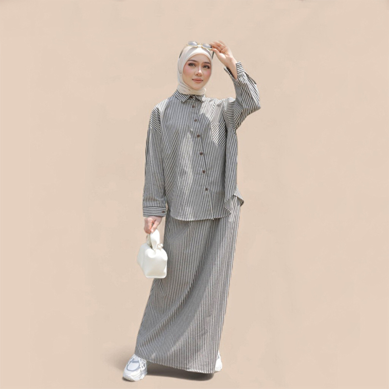 Dvojdielna súprava s pruhovaným kardigánom a sukňou pre ženy, top v štýle košele, priadené farbený polyester, zima 2025