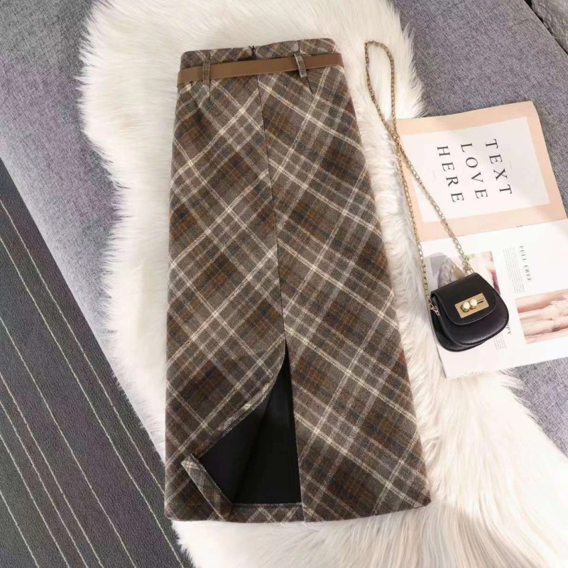 Jednobojna mini suknja s visokim strukom i širim krojem, pamukova smjesa sa spandexom