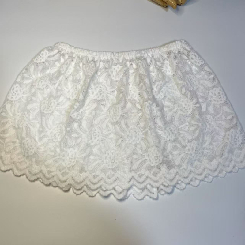 A-vonalú rövid szoknya akrilból, elasztánnal (<30%), magas rugalmasság, fő anyag 90-95%