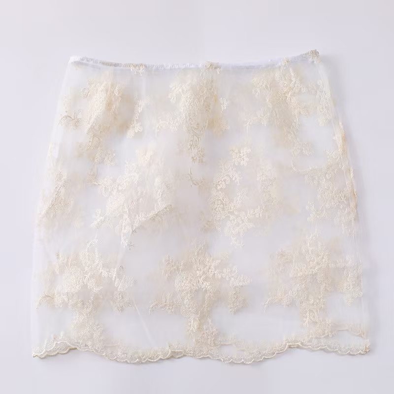 Csipkés 3D mintázatú szoknya, rétegzett kötény-fedő dizájn, középhosszú, 90–95% poliészter