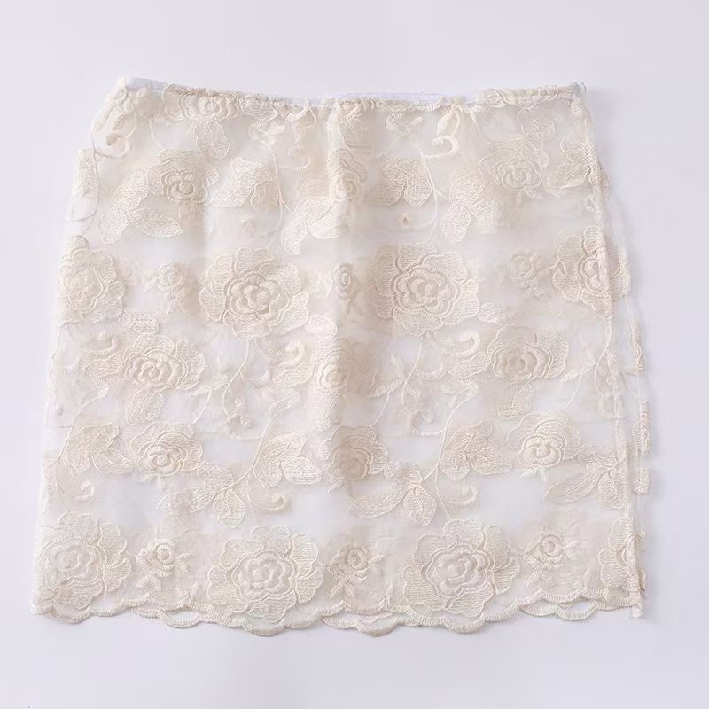 Csipkés 3D mintázatú szoknya, rétegzett kötény-fedő dizájn, középhosszú, 90–95% poliészter