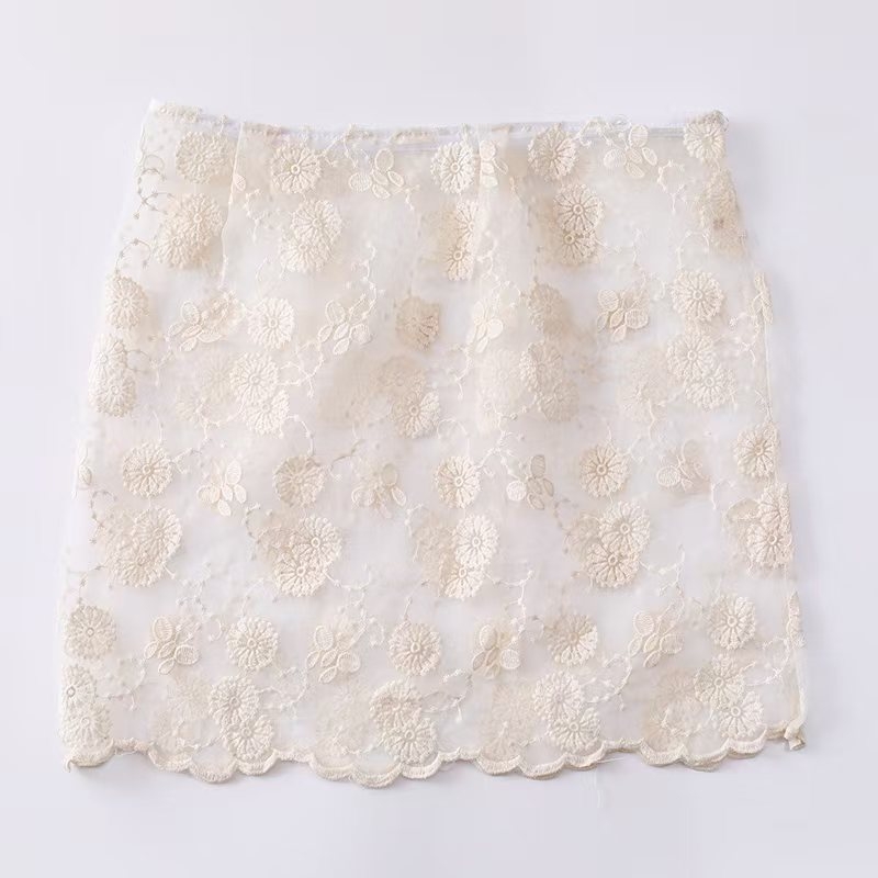 Csipkés 3D mintázatú szoknya, rétegzett kötény-fedő dizájn, középhosszú, 90–95% poliészter
