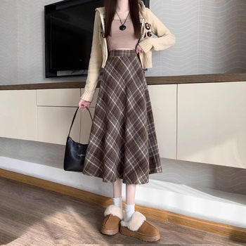 A-vonalú hosszú szoknya kockás mintával, poliészter, őszi-téli szezon