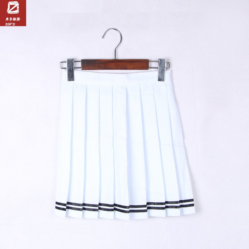 Pliszírozott szoknya, TR anyag, fő anyag tartalma 70–80%, japán stílus, rövid fazon