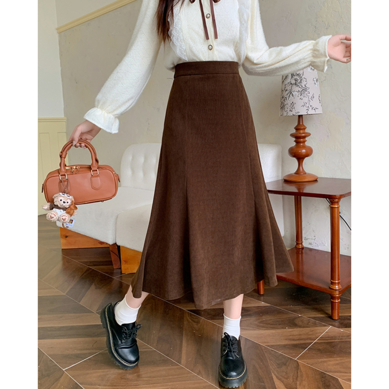 Sellő fazonú szoknya, középhosszú, poliészter, őszi 2025, elegáns mindennapi viselet