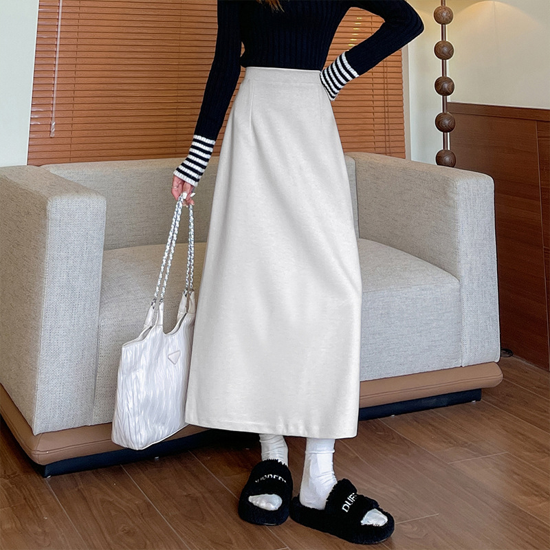 Gyapjú midi női szoknya magas derékú, testhez simuló fazon, hasítékkal, egyszínű mintázat