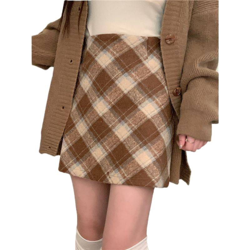 Geometriai mintás PVC–Spandex rövid szoknya, micro-bounce rugalmasság, 2025 tavasza, Royal sister stílus.