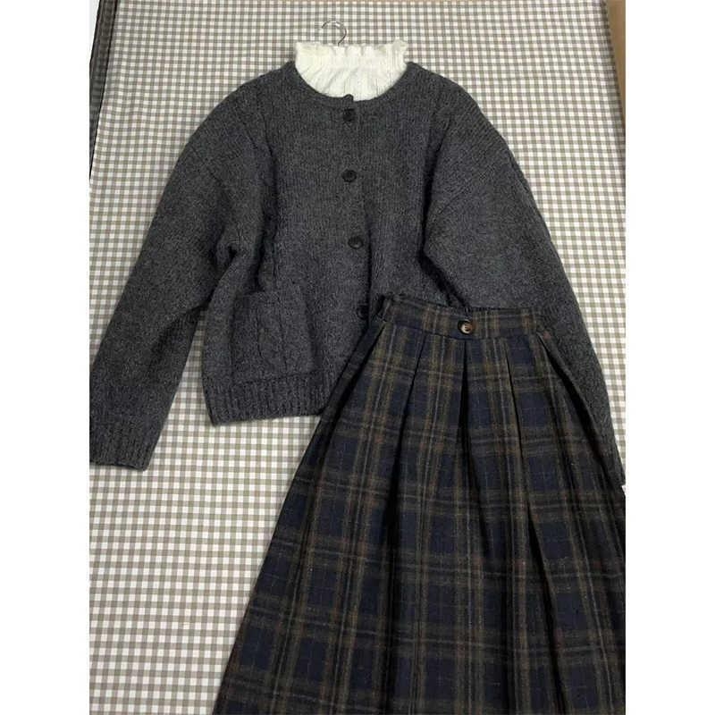 Ženski kostim s suknjom: elegantan uredski stil, duga suknja, dugi rukavi (Model: jednobojni; Duljina rukava: duga; Duljina suknje: duga; Tkanina: poliester s elastanom; Stil: uredski)