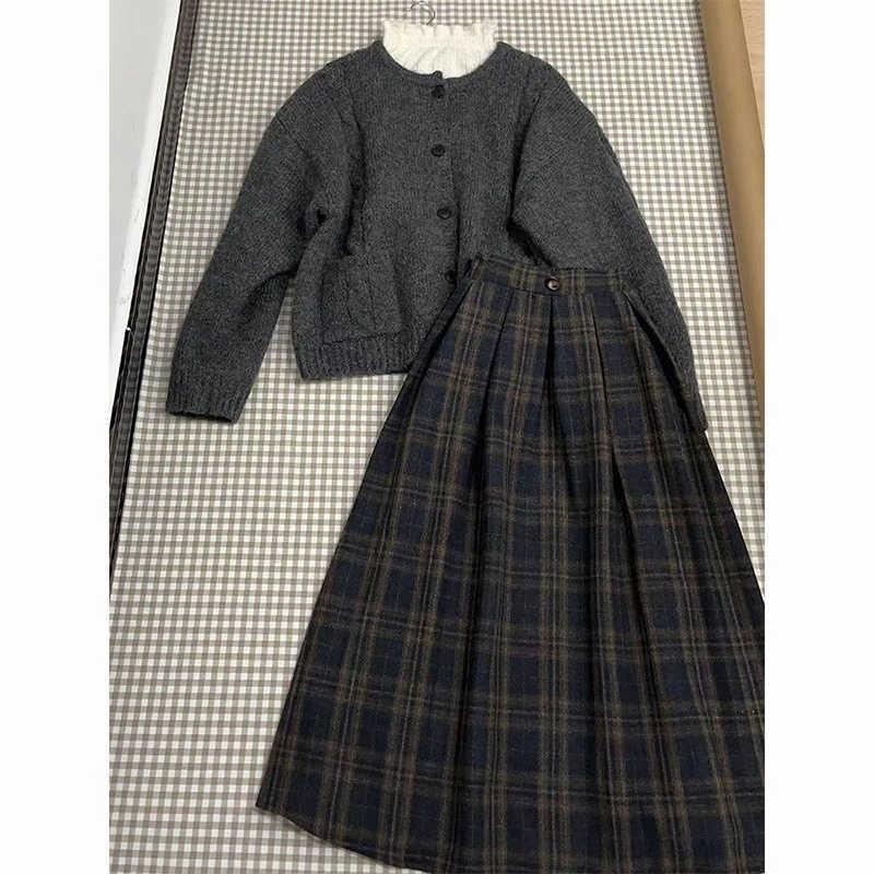 Ženski kostim s suknjom: elegantan uredski stil, duga suknja, dugi rukavi (Model: jednobojni; Duljina rukava: duga; Duljina suknje: duga; Tkanina: poliester s elastanom; Stil: uredski)