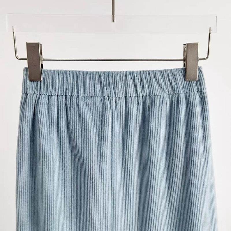 Midi suknja s visokim strukom, velur efekt, elastčna, jesensko-zimski stil, kruškolikog siluete, casual stil