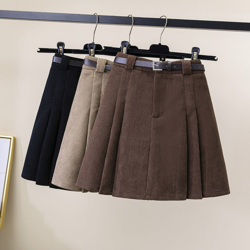 Klostuotos medvilninės sijonas, trumpas ilgis, PVC pagrindinė medžiaga, mikro elastingumas, pavasaris 2025