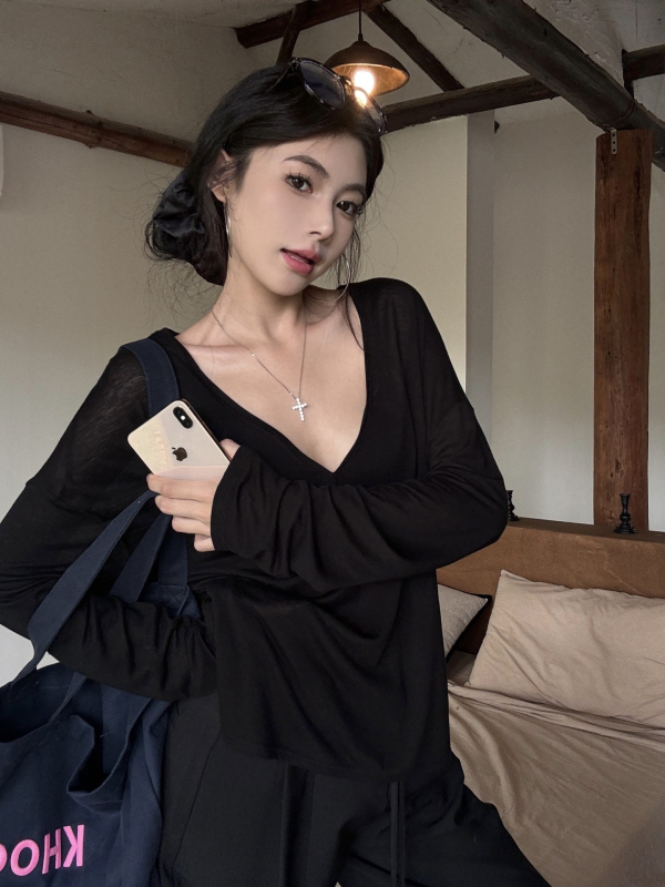 Ženska majica s V izrezom i UV zaštitom, labavi kroj, poliester, dugi rukavi