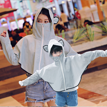 Meitenēm paredzēta Panda raksta šalle-jaka ar saules aizsardzību, poliesters, izšūta