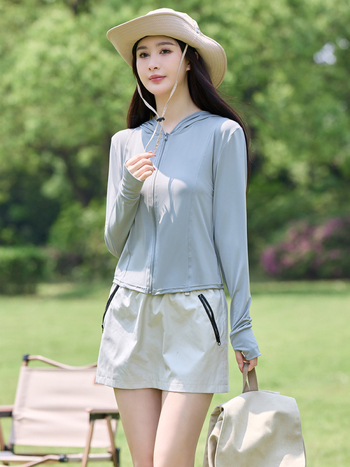 Ženski top od ice silk s UV zaštitom, uski kroj, dugi rukav sa zipom, ljeto 2024