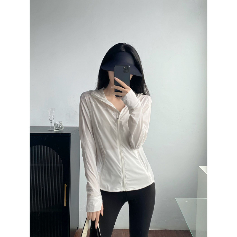 Sievietes kapucēta sporta jaka ar saules aizsardzību, vasara 2025, Lycra/Spandex audums, saturs 31-50%