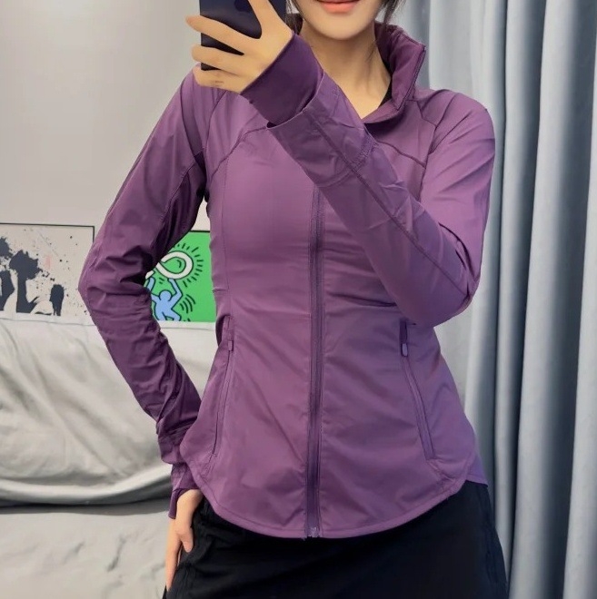 Ženska vanjska jakna s UV zaštitom, kapuljača, lagan Ice Silk materijal, duge rukave, brzo suši