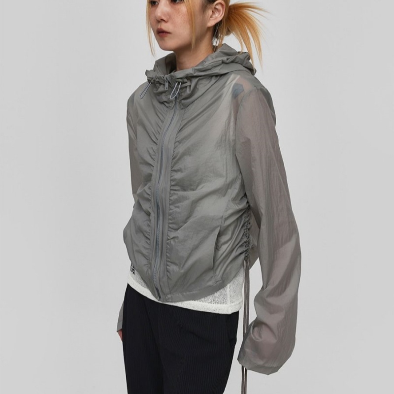 Ženska lagana jakna s kapuljom i zatvaračem na zip, od najlona, dugi rukav, duljina 50–65 cm, UPF30+