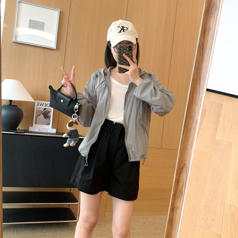 Νάιλον μπουφάν προστασίας από τον ήλιο UPF50+, ελαφρύ, χαλαρού σχήματος, μακριά μανίκια, με φερμουάρ