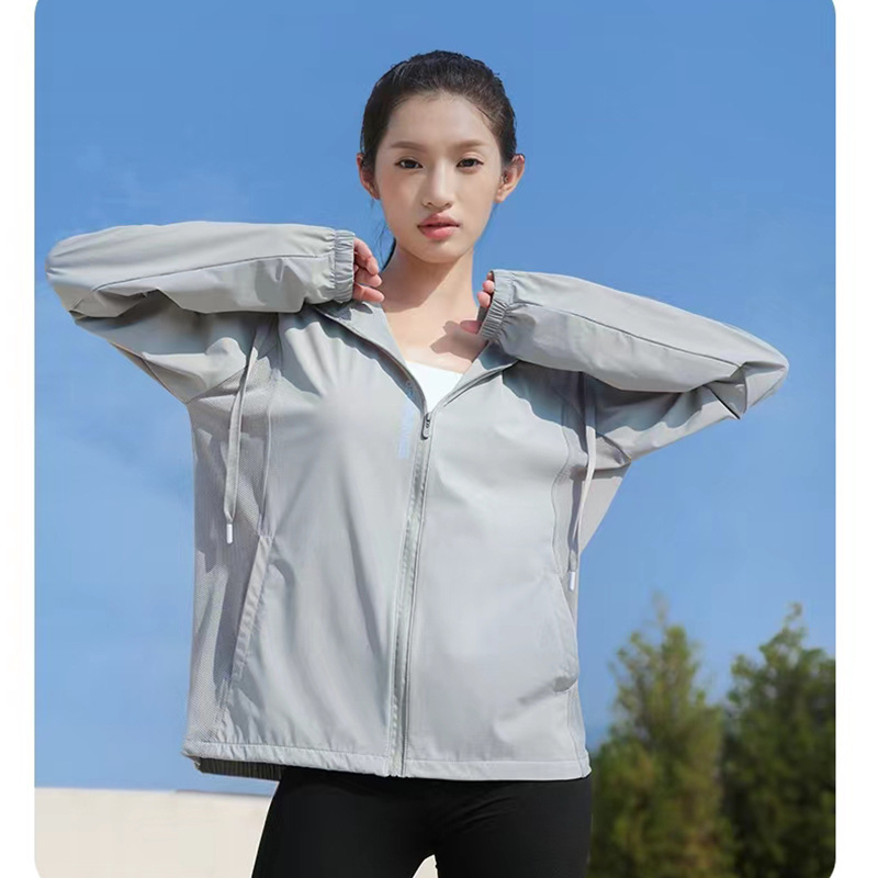 Geacă sport cu glugă pentru femei, protecție UV, uscare rapidă, respirabilă, nailon, rezistent la vânt, pentru alergări în aer liber