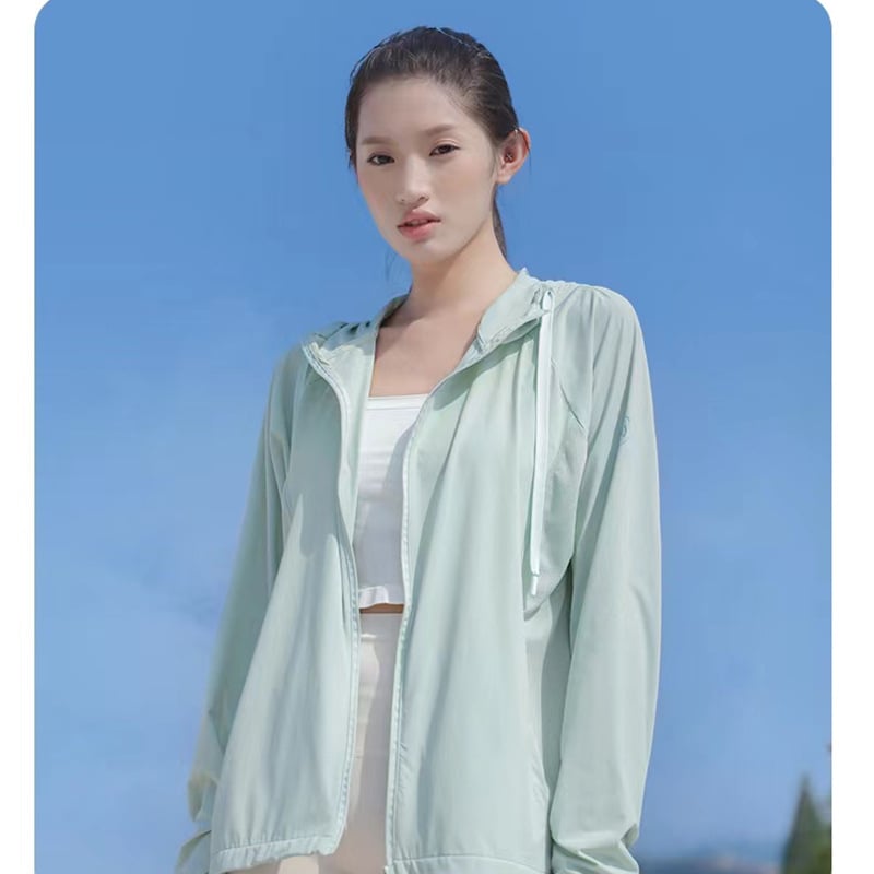 Geacă sport cu glugă pentru femei, protecție UV, uscare rapidă, respirabilă, nailon, rezistent la vânt, pentru alergări în aer liber