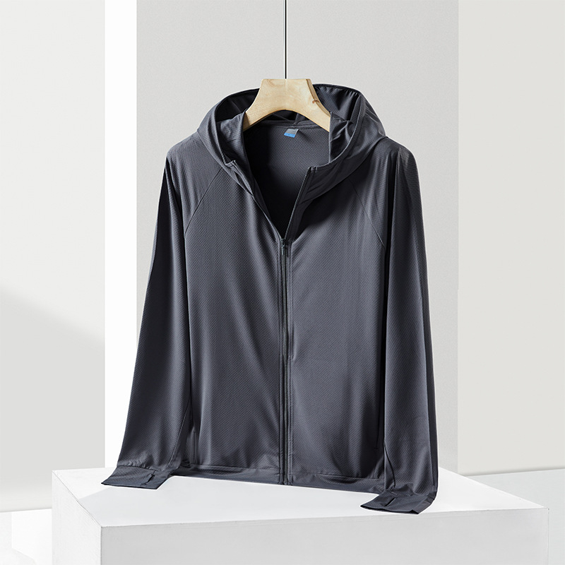 Jachetă de exterior tip windbreaker cu protecție UV 50+, glugă, respirabilă, din poliester