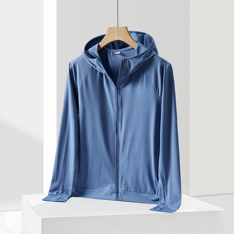 Jachetă de exterior tip windbreaker cu protecție UV 50+, glugă, respirabilă, din poliester