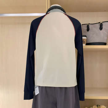 Jachetă din chenille cu spandex, fără mâneci, guler înălțat, croială slim-fit, primăvara 2025