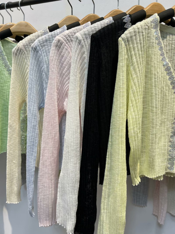 Top cardigan din fibre de bambus, croială Slim, lungime scurtă, mâneci lungi, UPF50+ protecție solară, nasture unic, Wan Lizi, Vara 2024