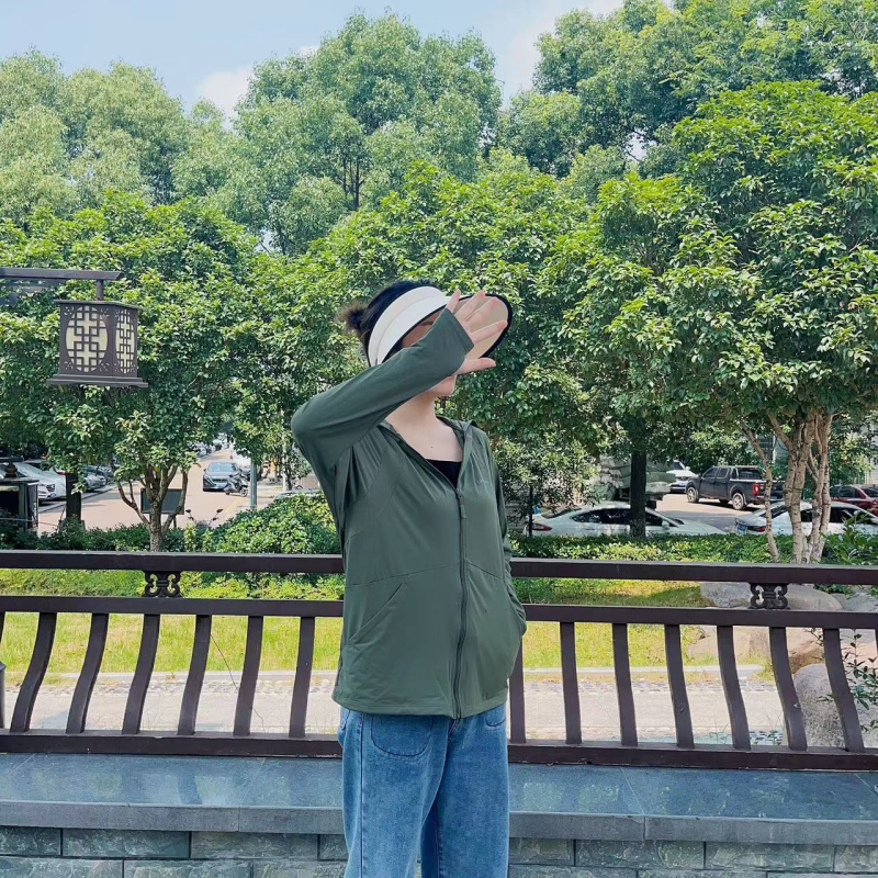 Bluza de protecție solară pentru femei, cu margine mare detașabilă, din nailon Ice Silk, respirabilă și ultra-ușoară, protecție UV