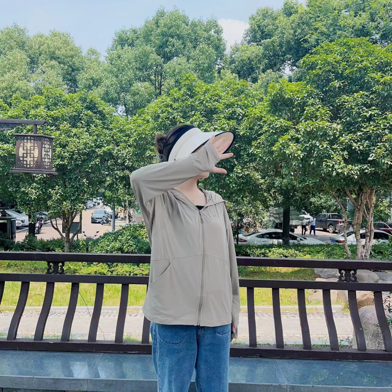 Bluza de protecție solară pentru femei, cu margine mare detașabilă, din nailon Ice Silk, respirabilă și ultra-ușoară, protecție UV