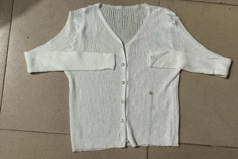 Ženski zaštitni ljetni kardigan, lagani ice silk pleteni top, dugi rukavi, kratka dužina, uski kroj, jednobodno kopčanje