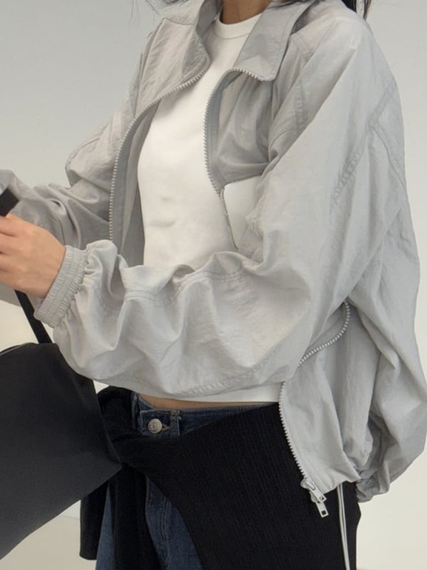 Najlon jakna s patentnim zatvaračem za zaštitu od sunca, slobodan kroj, srednja duljina, ljeto 2025, UPF30+