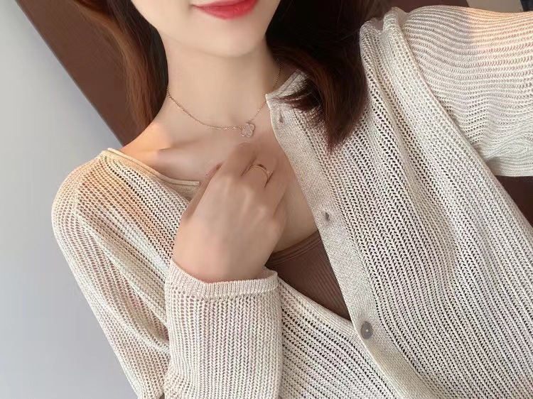 Cardigan od tencel lana, ležernog kroja, dugi rukavi, jednosložno kopčanje, jednobojni uzorak, UPF30+ zaštita od sunca