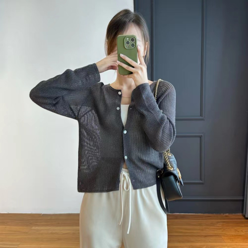Cardigan od tencel lana, ležernog kroja, dugi rukavi, jednosložno kopčanje, jednobojni uzorak, UPF30+ zaštita od sunca